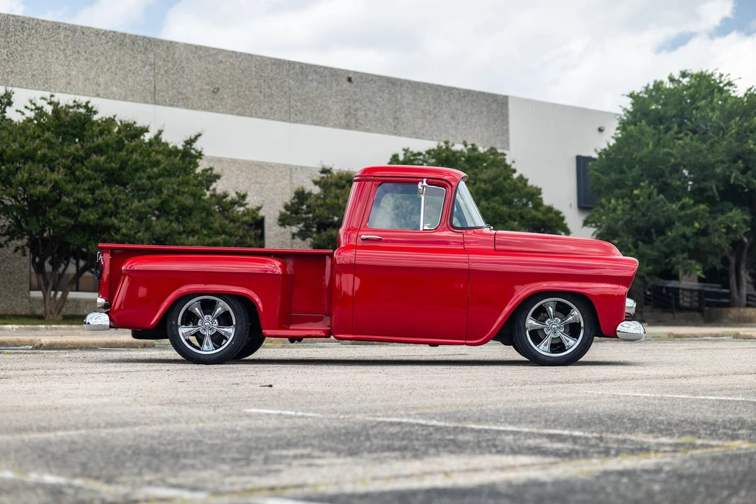 1959 Chevrolet Task Force - Image 27 of 31