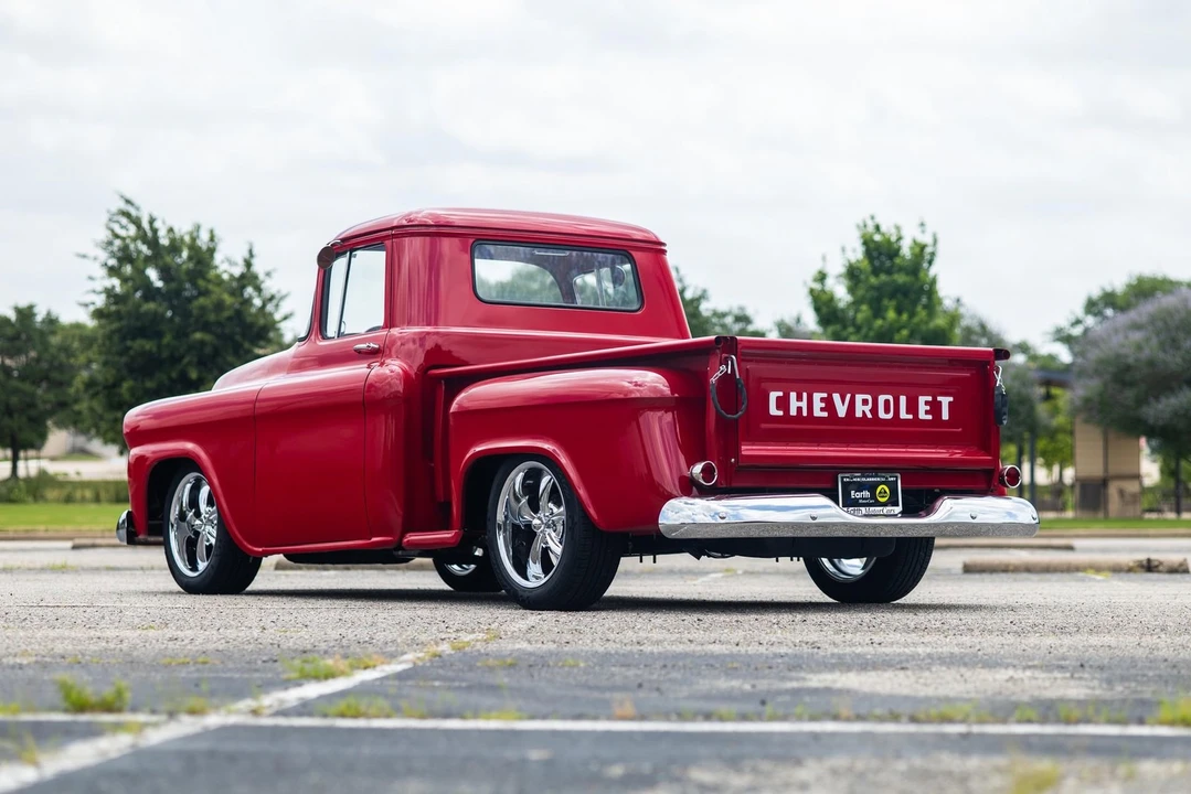 1959 Chevrolet Task Force - Image 26 of 31