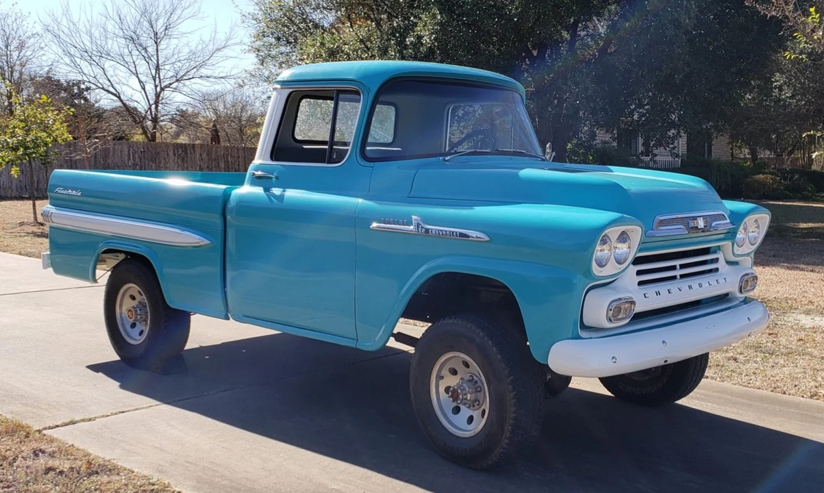 1959 Chevrolet Task Force - Image 5 of 31