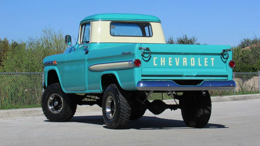 1959 Chevrolet Task Force - Image 2 of 9