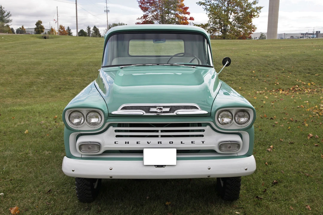 1959 Chevrolet Task Force - Image 10 of 31