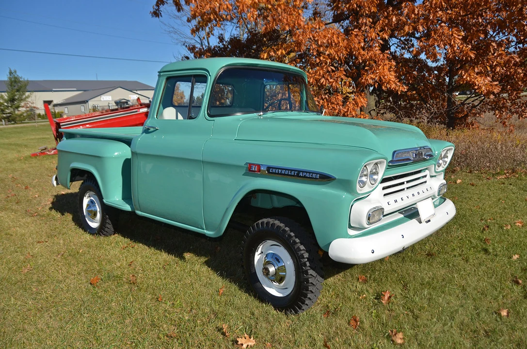 1959 Chevrolet Task Force - Image 9 of 31