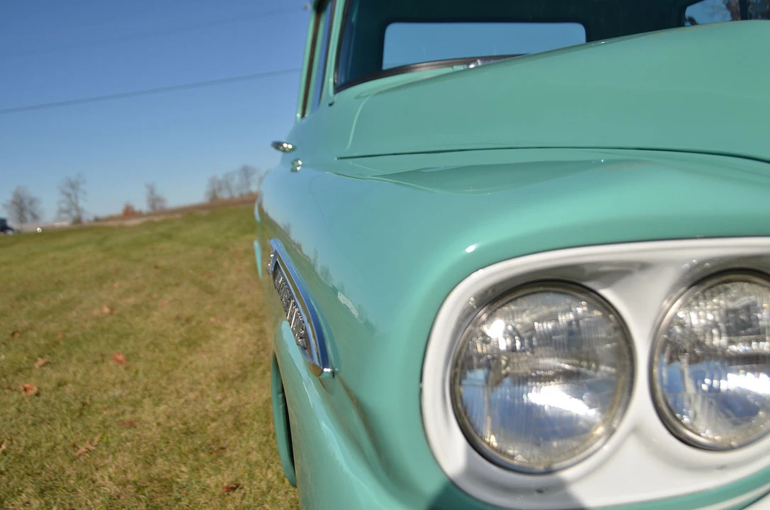 1959 Chevrolet Task Force - Image 28 of 31