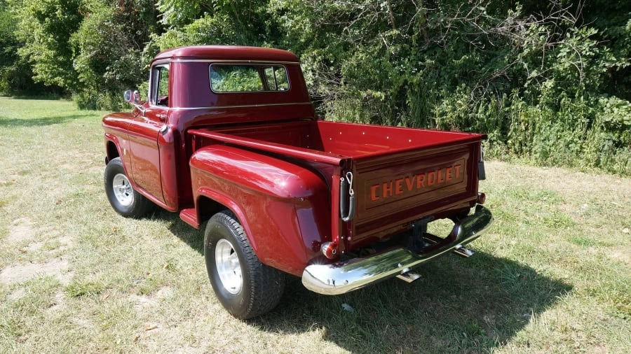 1959 Chevrolet Task Force - Image 2 of 10