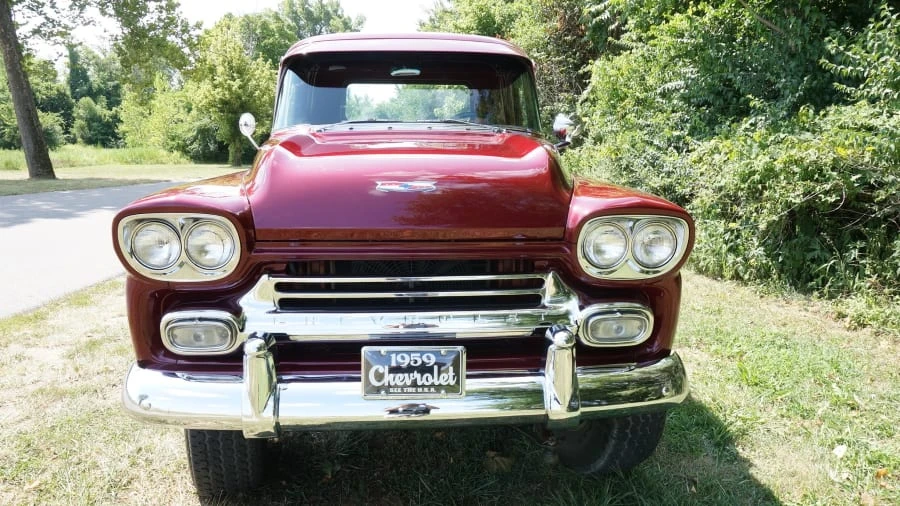 1959 Chevrolet Task Force - Image 9 of 10