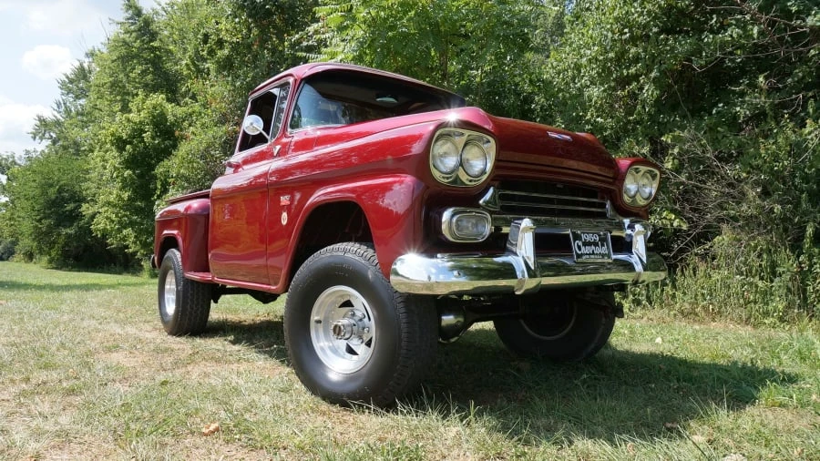 1959 Chevrolet Task Force - Image 10 of 10