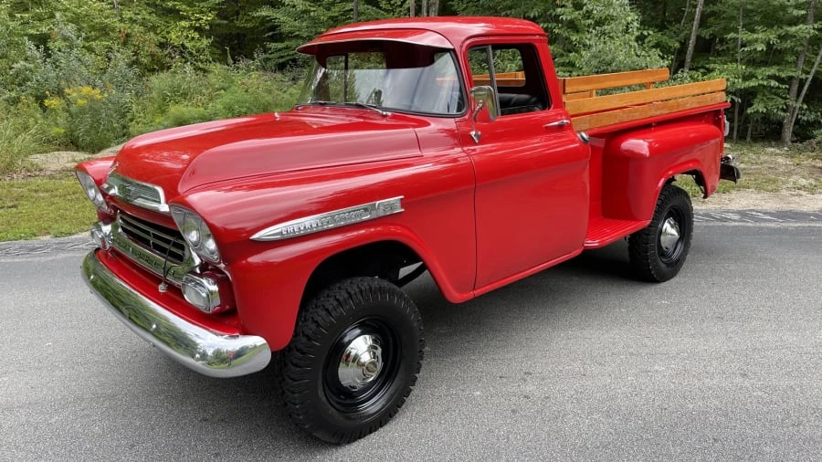 1959 Chevrolet Task Force - Image 10 of 12