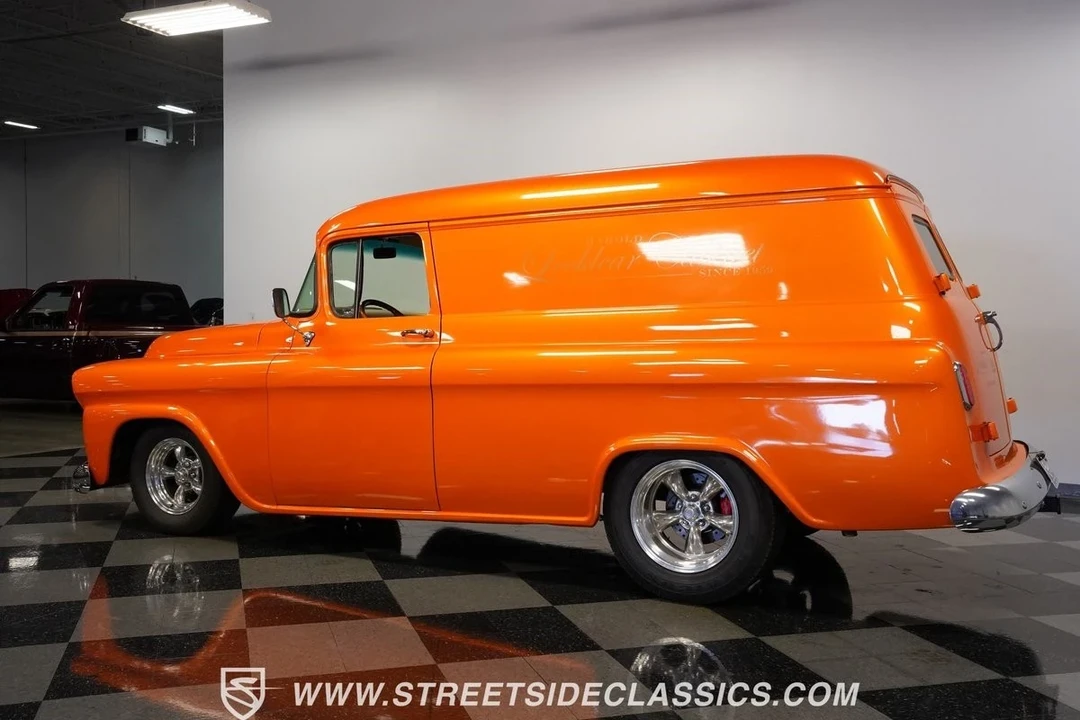 1959 Chevrolet Task Force - Image 9 of 12