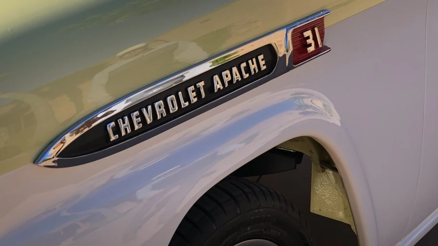 1959 Chevrolet Task Force - Image 6 of 12