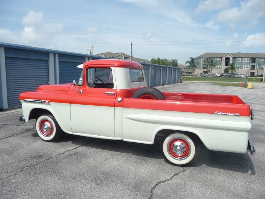 1959 Chevrolet Task Force - Image 2 of 4