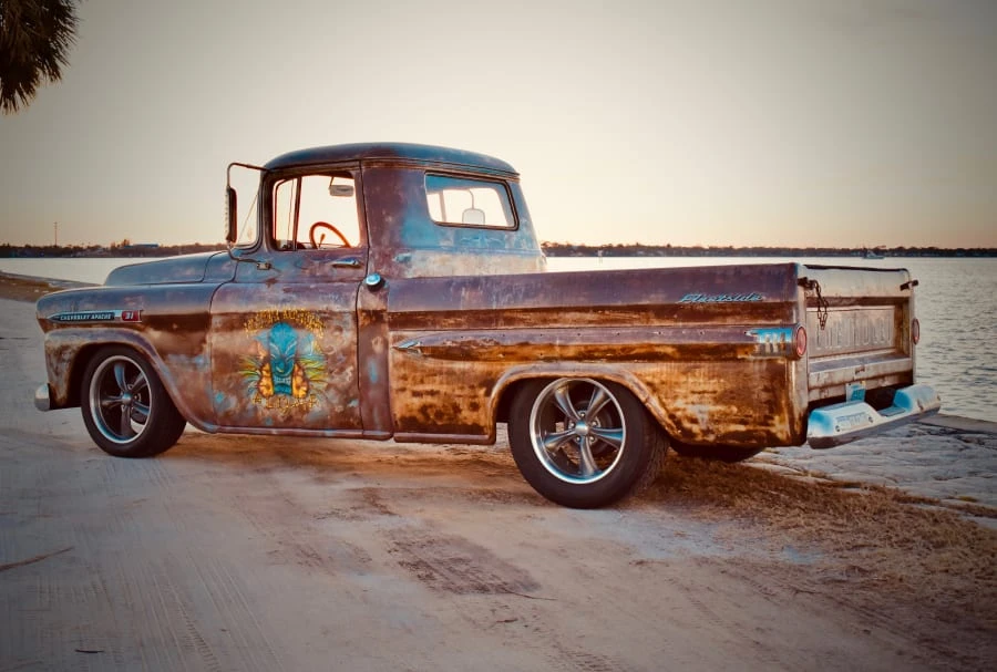 1959 Chevrolet Task Force - Image 3 of 12