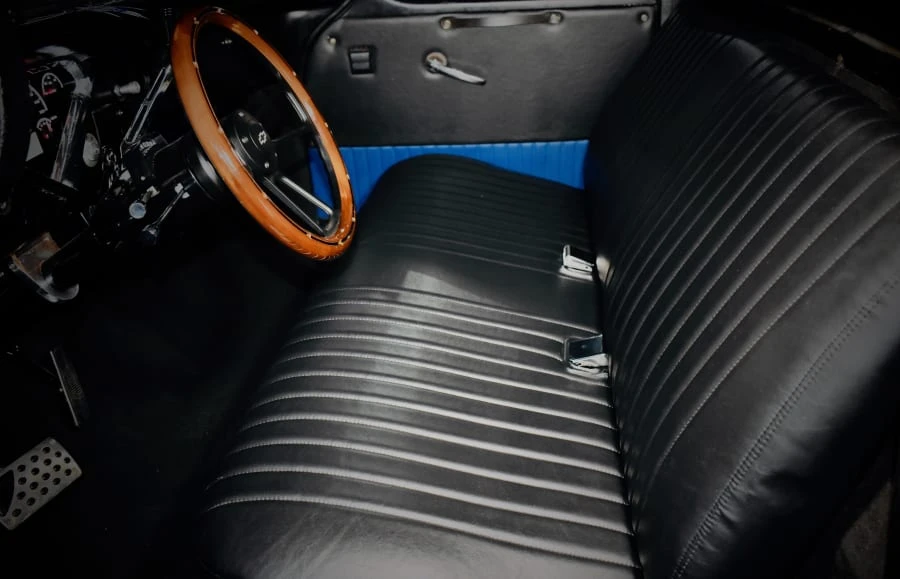 1959 Chevrolet Task Force - Image 5 of 12