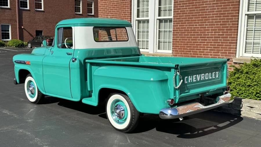 1959 Chevrolet Task Force - Image 3 of 9
