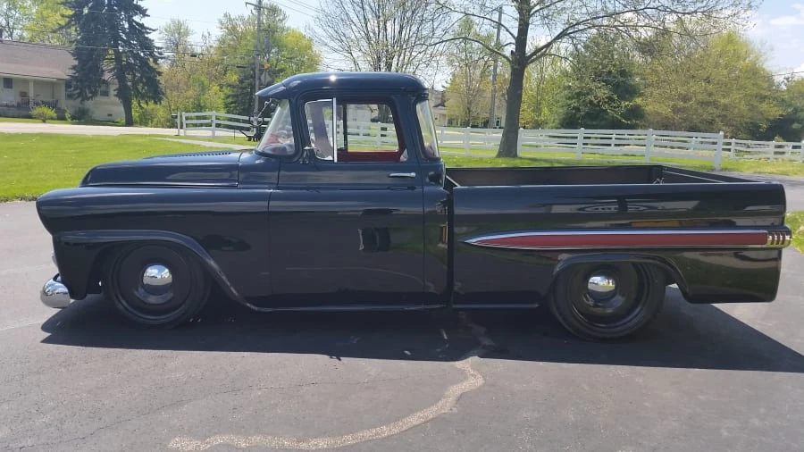 1959 Chevrolet Task Force - Image 2 of 11