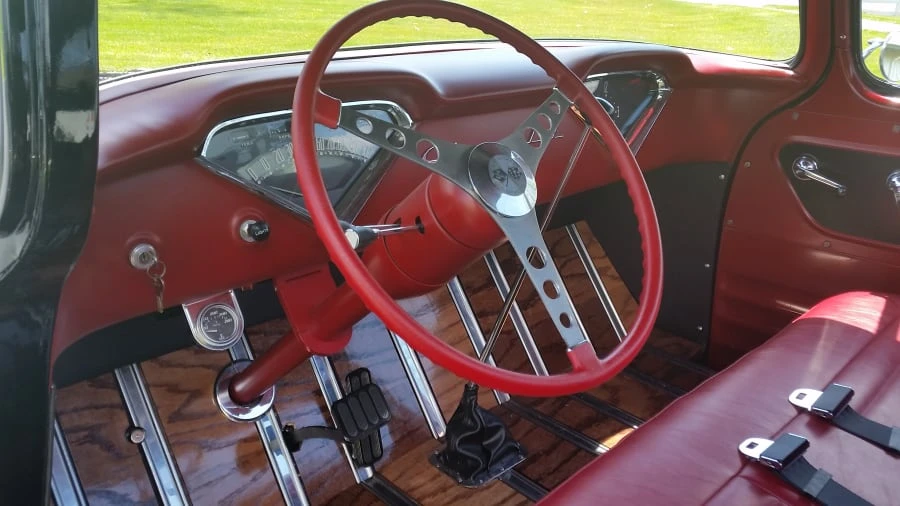1959 Chevrolet Task Force - Image 4 of 11