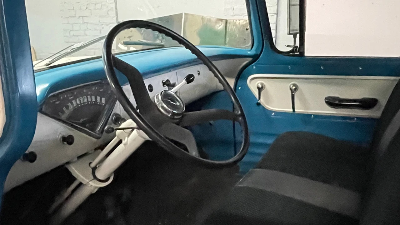 1959 Chevrolet Task Force - Image 3 of 9