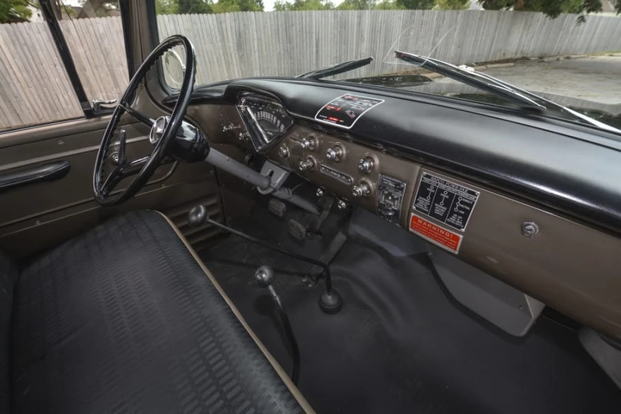 1959 Chevrolet Task Force - Image 5 of 12