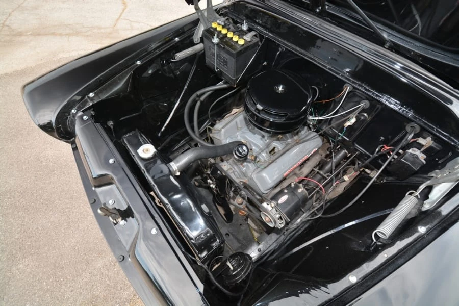 1959 Chevrolet Task Force - Image 8 of 12