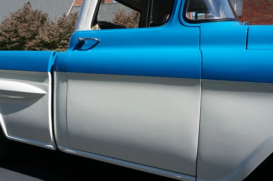 1959 Chevrolet Task Force - Image 20 of 31
