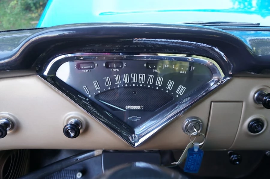 1959 Chevrolet Task Force - Image 7 of 31