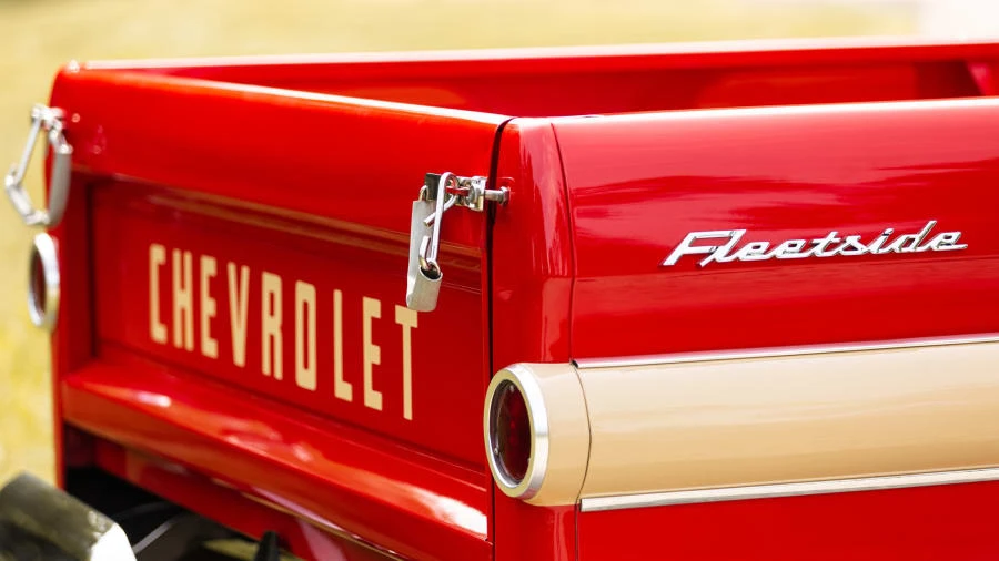 1959 Chevrolet Task Force - Image 24 of 29