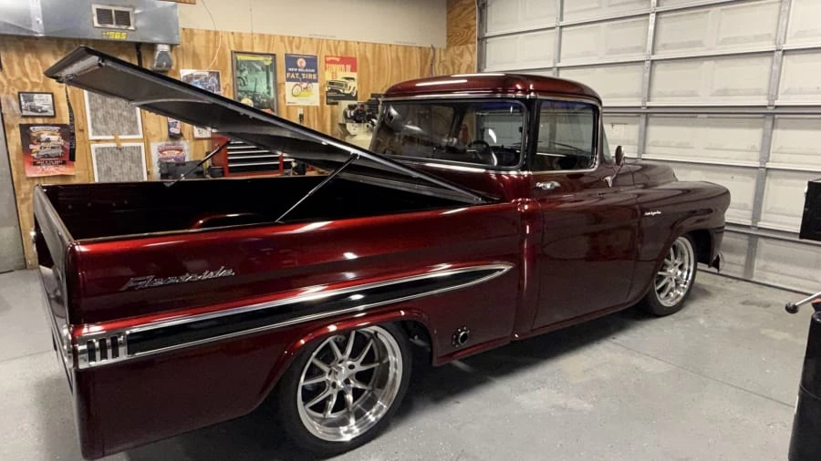 1959 Chevrolet Task Force - Image 9 of 28