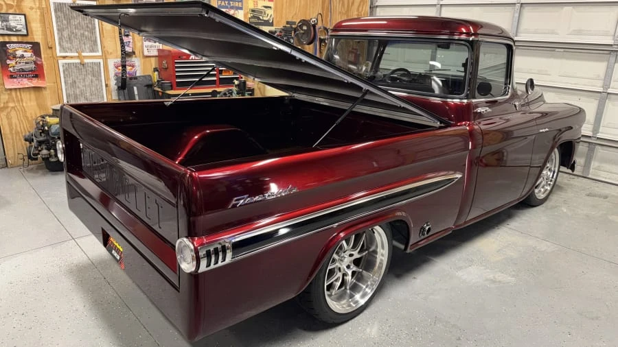 1959 Chevrolet Task Force - Image 5 of 28