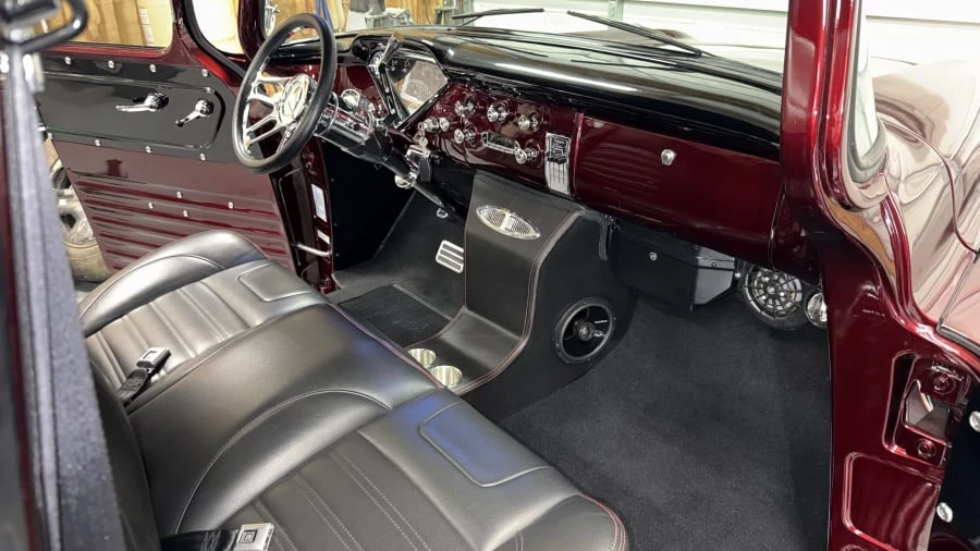 1959 Chevrolet Task Force - Image 16 of 28