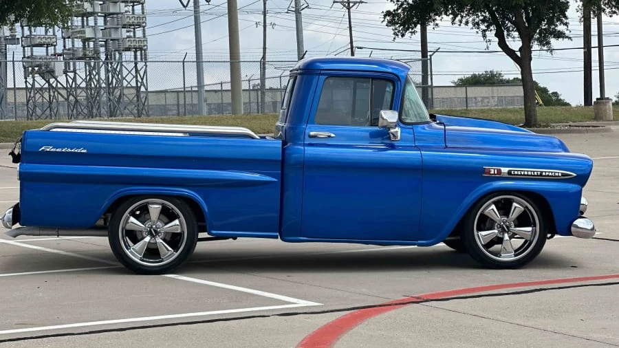 1959 Chevrolet Task Force - Image 2 of 12