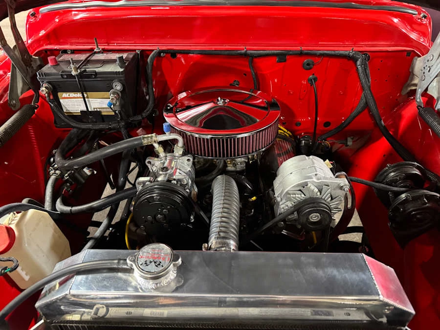 1959 Chevrolet Task Force - Image 15 of 21