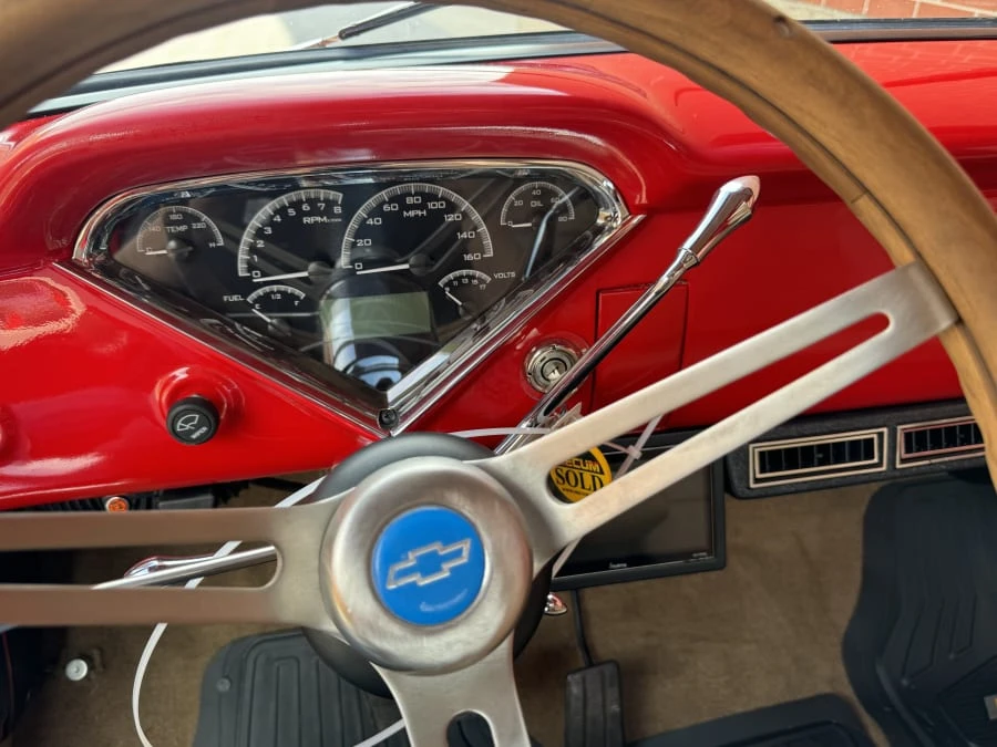 1959 Chevrolet Task Force - Image 7 of 13