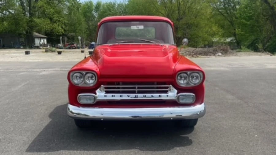 1959 Chevrolet Task Force - Image 4 of 18