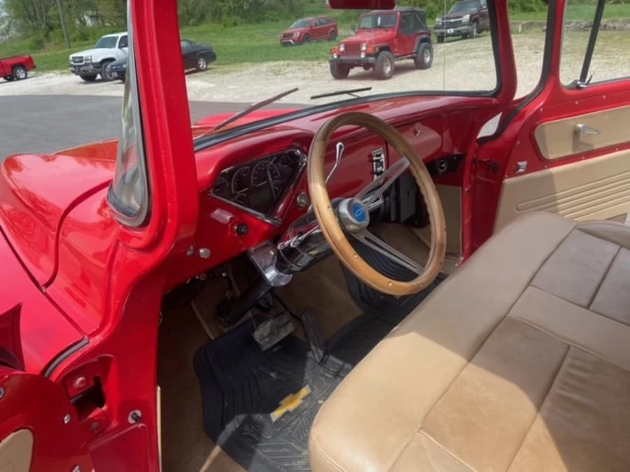 1959 Chevrolet Task Force - Image 11 of 18