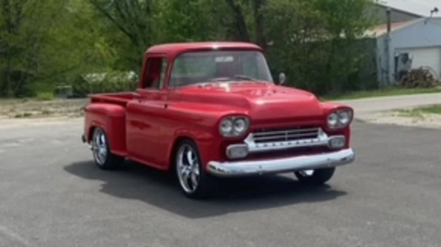 1959 Chevrolet Task Force - Image 7 of 18