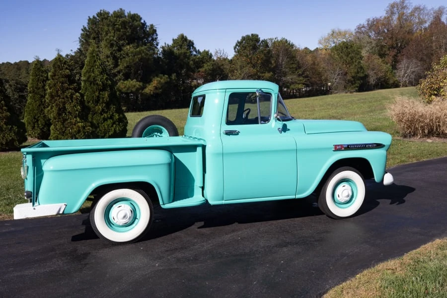 1959 Chevrolet Task Force - Image 2 of 21
