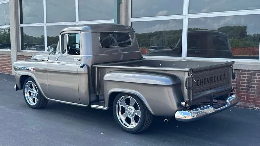 1959 Chevrolet Task Force - Image 3 of 12