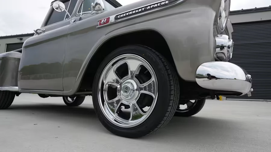 1959 Chevrolet Task Force - Image 6 of 16