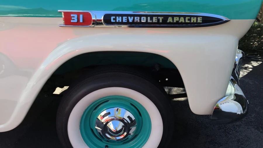 1959 Chevrolet Task Force - Image 8 of 8