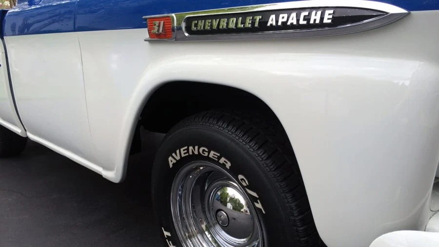 1959 Chevrolet Task Force - Image 10 of 10