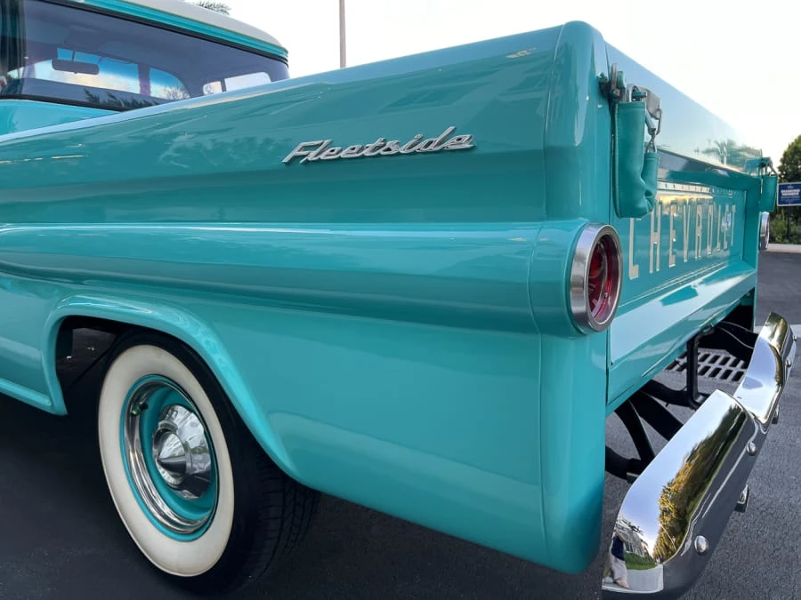 1959 Chevrolet Task Force - Image 11 of 25