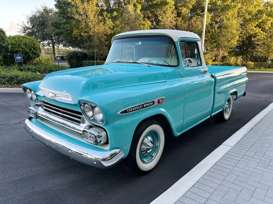 1959 Chevrolet Task Force - Image 4 of 25