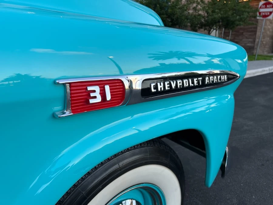 1959 Chevrolet Task Force - Image 12 of 25