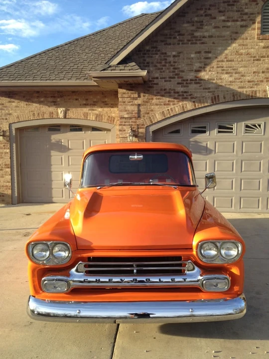 1959 Chevrolet Task Force - Image 10 of 10