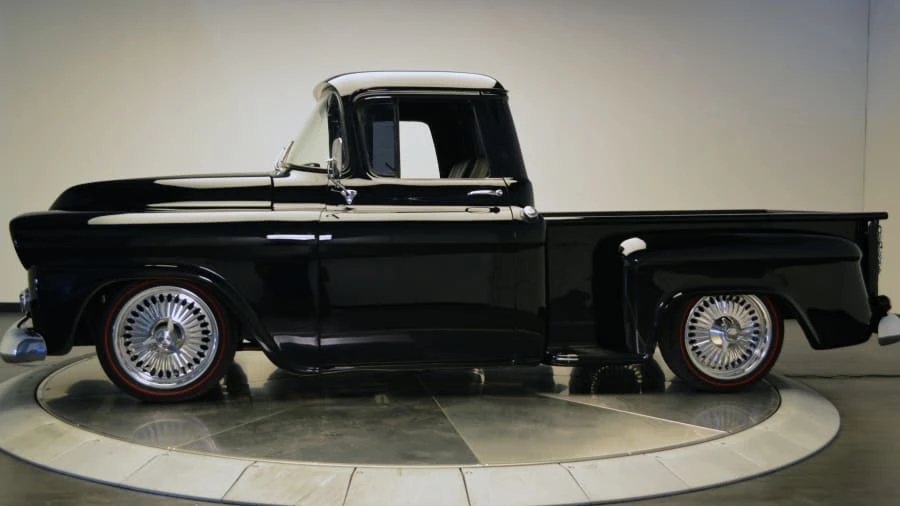 1959 Chevrolet Task Force - Image 2 of 6