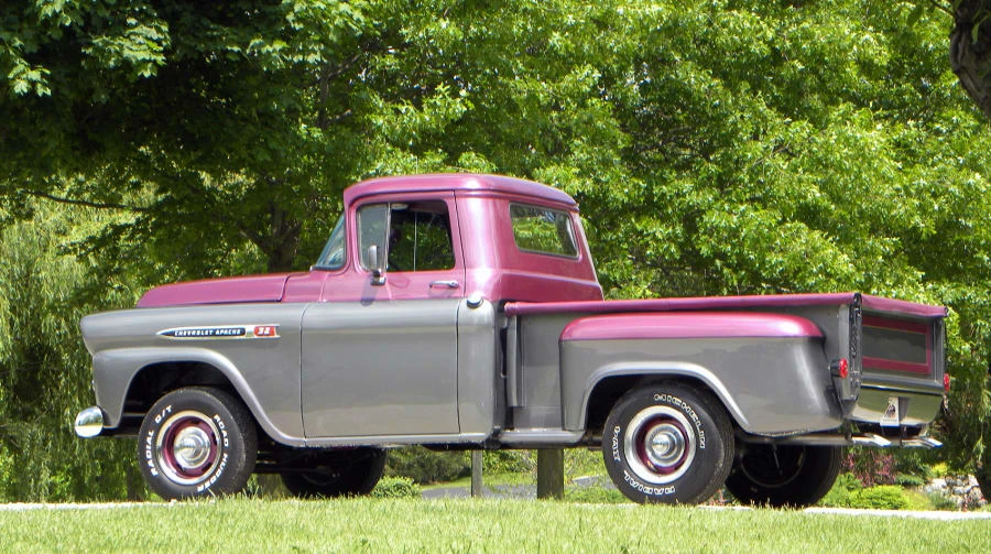 1959 Chevrolet Task Force - Image 2 of 12