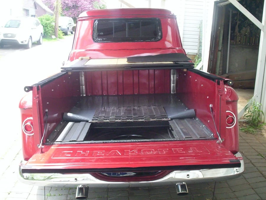 1959 Chevrolet Task Force - Image 10 of 12