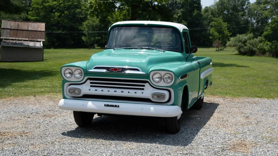 1959 Chevrolet Task Force - Image 22 of 31