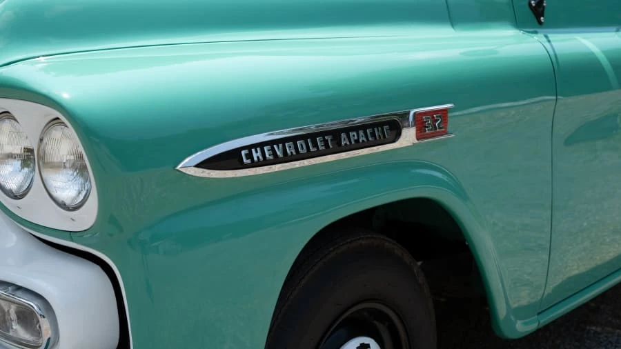 1959 Chevrolet Task Force - Image 17 of 31