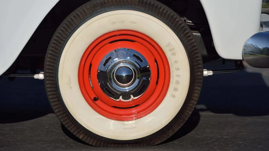 1959 Chevrolet Task Force - Image 15 of 26
