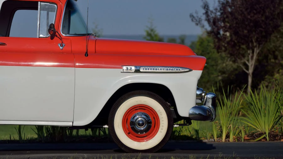 1959 Chevrolet Task Force - Image 19 of 26